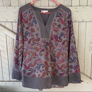 Gray Paisley Print Top